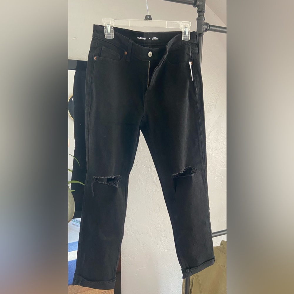 NWT Old Navy black mid rise boyfriend jeans